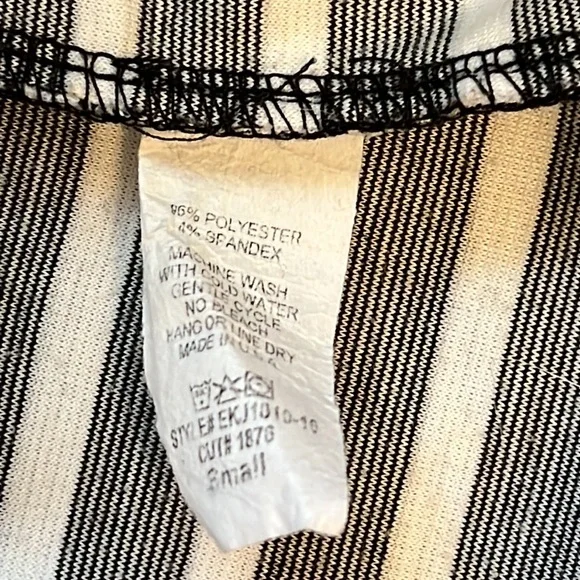 Sweater or Sweatshirt Jacket - Picture 5 of 5